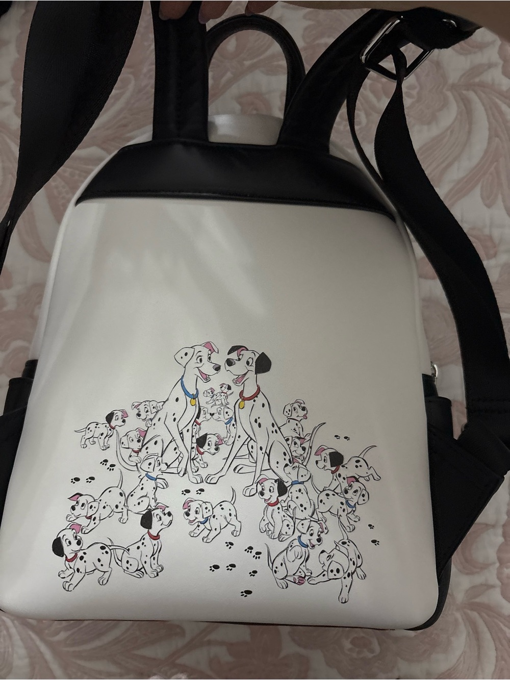 Loungefly White & Black 101 Dalmatians Dalmatian Mini Backpack - Picture 2 of 3
